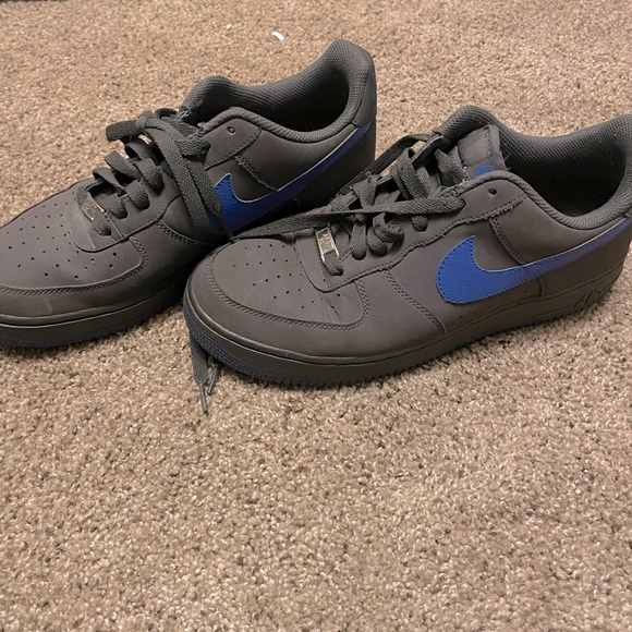 Royal Air Force ones - Picture 1 of 2